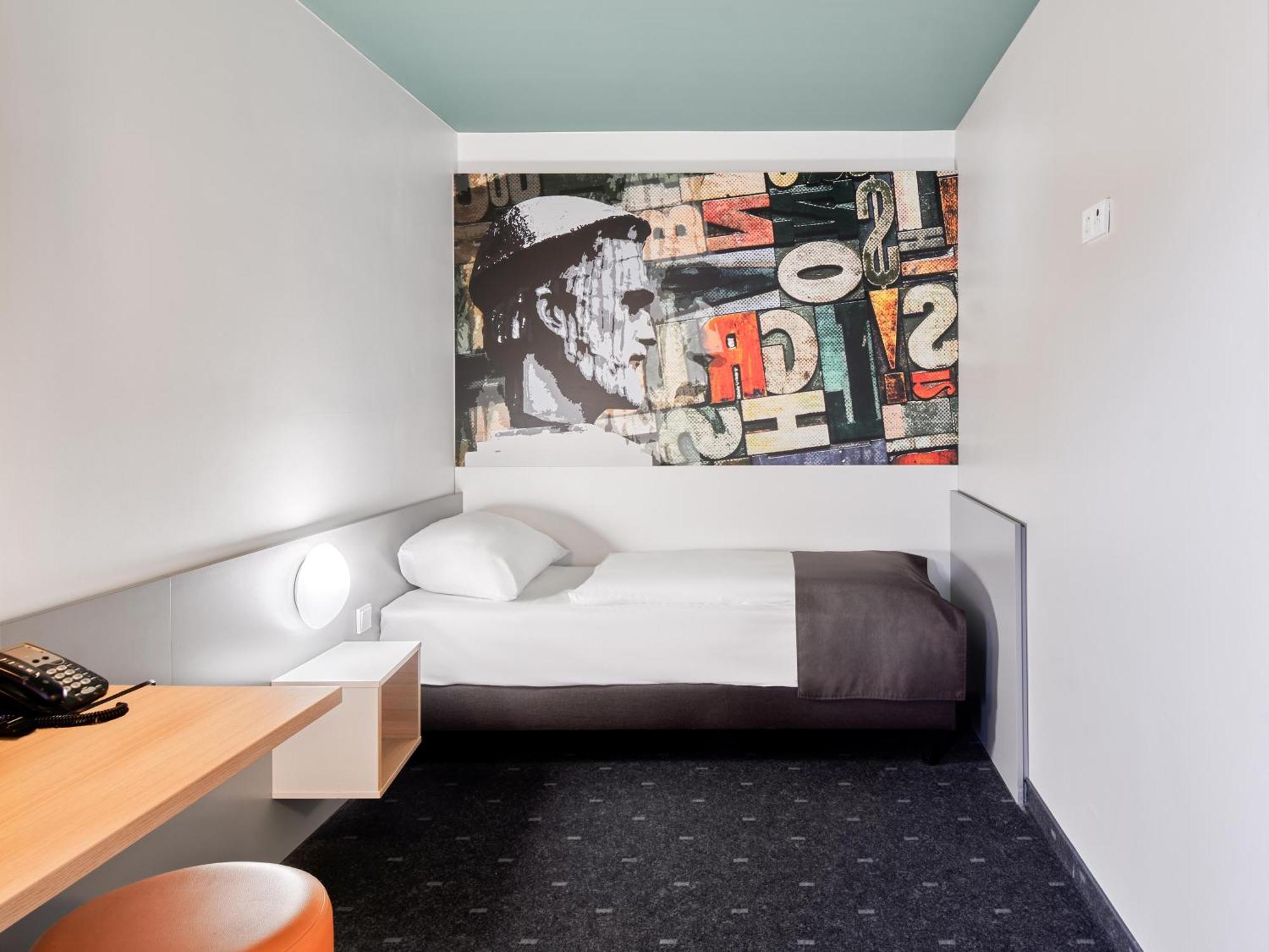 B&B Hotel Mainz-Hechtsheim ภายนอก รูปภาพ