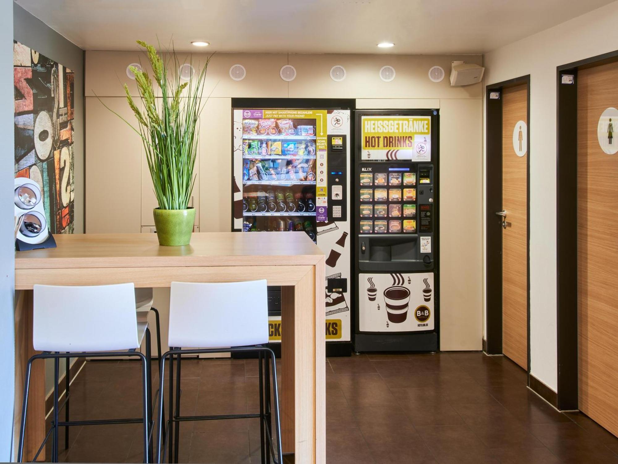 B&B Hotel Mainz-Hechtsheim ภายนอก รูปภาพ
